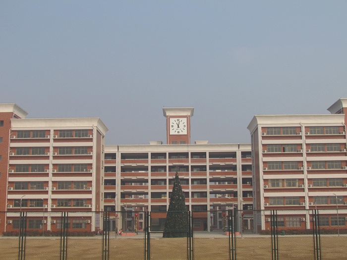通许县星空官方网页版
小学
